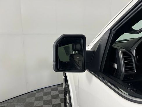 Used 2017 Ford F150 Platinum w/ Equipment Group 701A Luxury AWD/4WD image 14