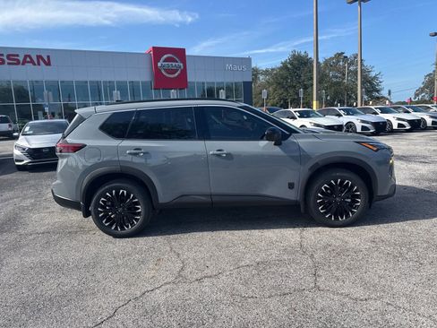 New 2026 Nissan Rogue Dark Armor image 5