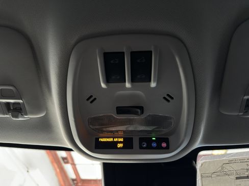 New 2026 Chevrolet Trax ACTIV w/ Sunroof Package image 22