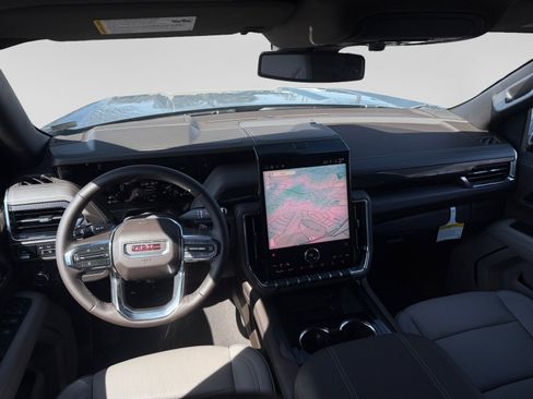 New 2026 GMC Yukon XL Elevation w/ LPO, Floor Liner Package image 12