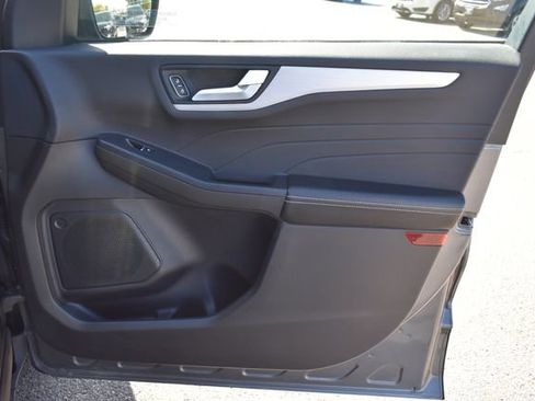 Used 2024 Ford Escape Platinum AWD/4WD image 44