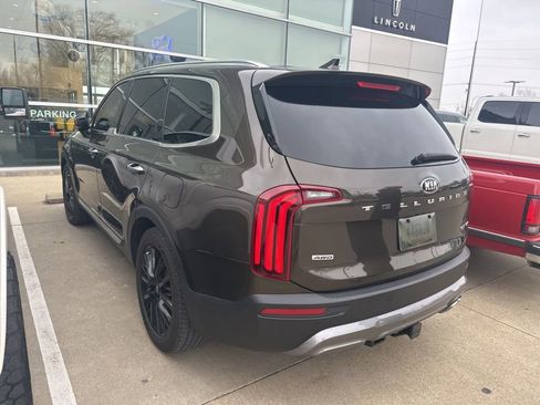 Used 2020 Kia Telluride SX w/ SX Prestige Package image 4