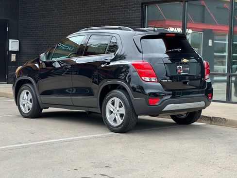 Used 2018 Chevrolet Trax LT AWD/4WD image 3