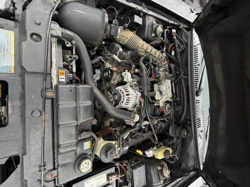 Used 2001 Ford Mustang GT Premium RWD image 18