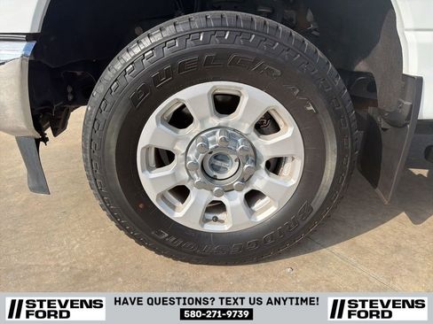 Used 2024 Ford F250 XLT AWD/4WD image 12