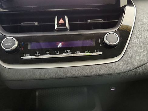 Certified 2023 Toyota Corolla LE FWD image 30