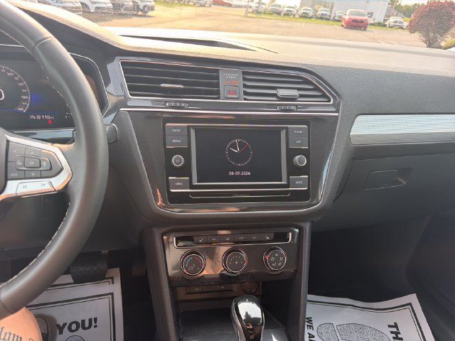 Certified 2024 Volkswagen Tiguan S AWD/4WD image 18