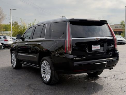 Used 2016 Cadillac Escalade Platinum image 6