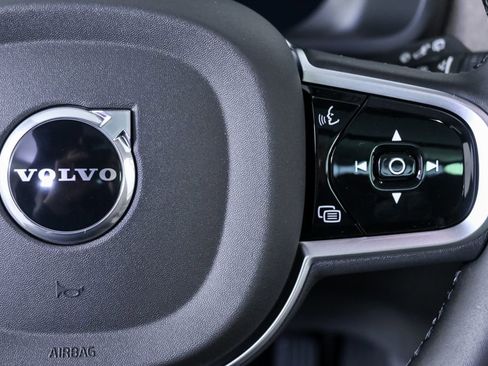 New 2026 Volvo XC90 T8 Plus w/ Protection Package AWD/4WD image 11