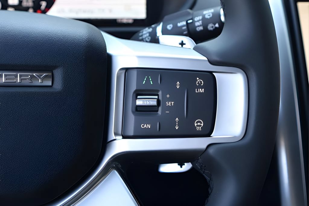 New 2026 Land Rover Discovery Dynamic SE AWD/4WD image 20