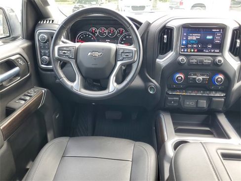 Certified 2021 Chevrolet Silverado 1500 LT Trail Boss w/ Convenience Package II image 15