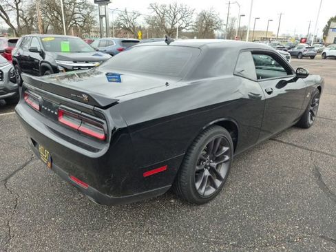 Used 2022 Dodge Challenger R/T Scat Pack image 11