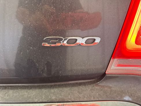 Used 2019 Chrysler 300 Touring L w/ Quick Order Package 22F RWD image 15