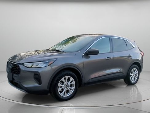 Certified 2024 Ford Escape Active FWD image 13
