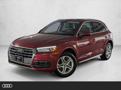 Used 2019 Audi Q5 2.0T Premium w/ Convenience Package image 1