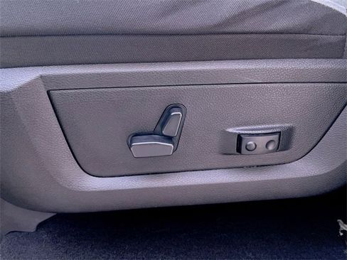 Used 2023 RAM 1500 Classic SLT w/ Protection Group image 12