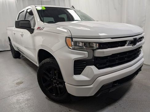 Certified 2023 Chevrolet Silverado 1500 RST image 2