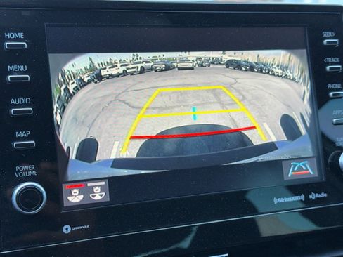 Used 2022 Toyota Camry XSE FWD image 17