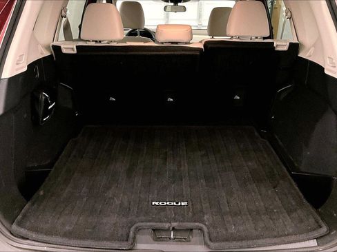 Used 2021 Nissan Rogue SV image 33