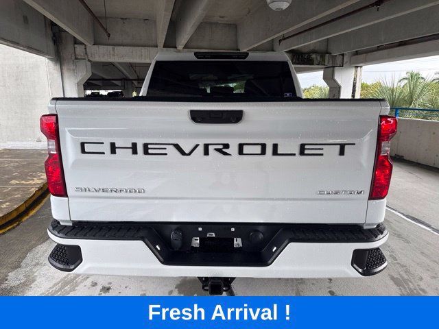 Used 2025 Chevrolet Silverado 1500 Custom RWD image 18