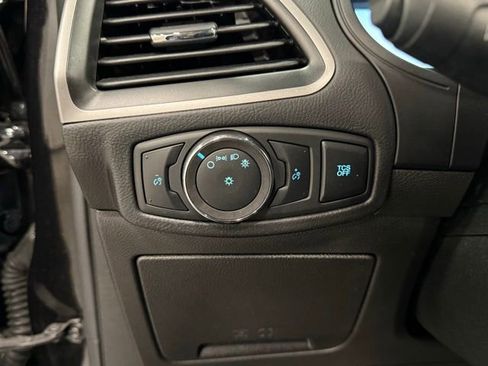 Certified 2023 Ford Edge SEL image 15