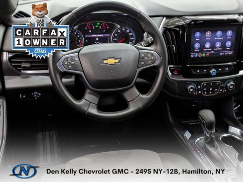 Used 2023 Chevrolet Traverse LT AWD/4WD image 5