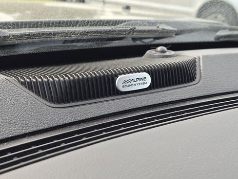 Used 2016 RAM 1500 Limited image 31