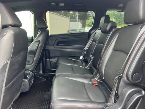 Used 2023 Honda Odyssey Sport image 5