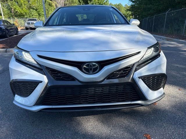Used 2021 Toyota Camry XSE FWD image 2