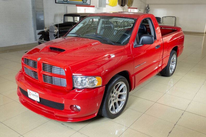 Used 2004 Dodge Ram 1500 Truck 2WD Regular Cab image 1