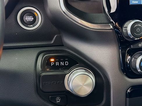 Used 2024 RAM 1500 Laramie image 20