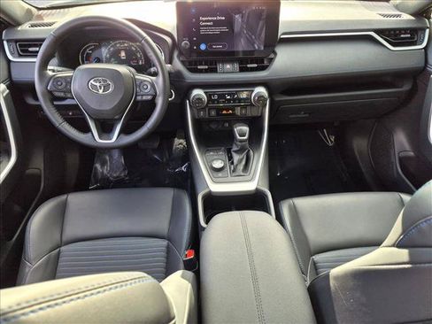 Certified 2025 Toyota RAV4 XSE w/ Weather Package AWD/4WD image 19