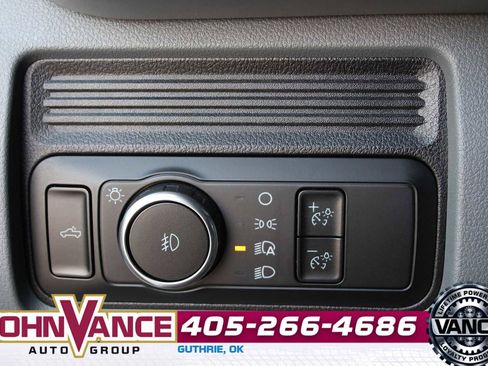 Used 2025 Ford F350 XLT AWD/4WD image 31