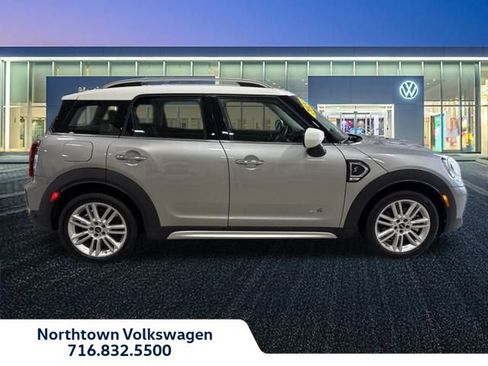 Used 2024 MINI Cooper Countryman S image 2