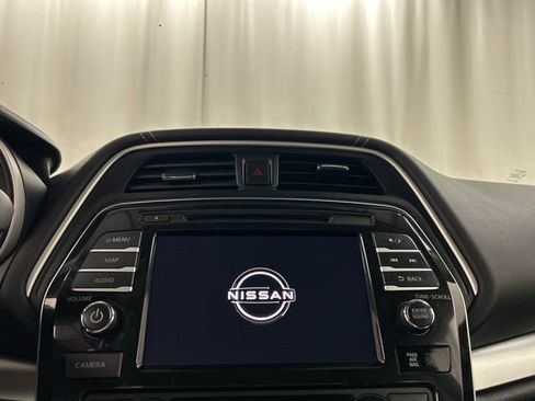 Used 2023 Nissan Maxima SL FWD image 12