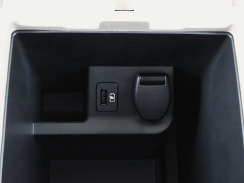 Certified 2020 Nissan Rogue SV image 41