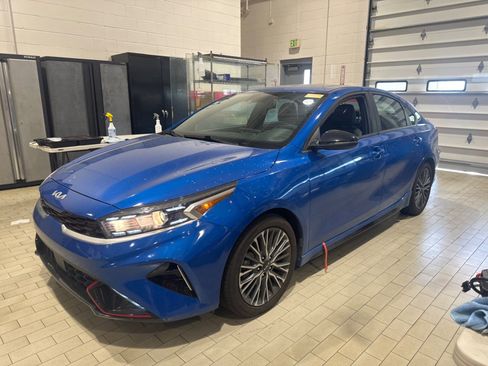 Used 2024 Kia Forte GT-Line w/ GT-Line Premium Package image 12