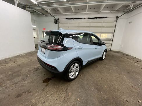 Used 2023 Chevrolet Bolt LT image 6