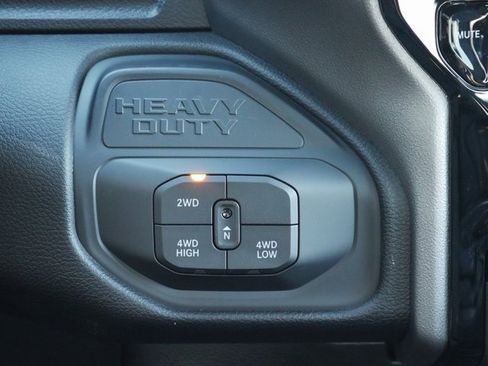 Used 2025 RAM 2500 Big Horn image 16