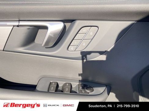 New 2026 Buick Enclave Preferred w/ Power Package FWD image 25