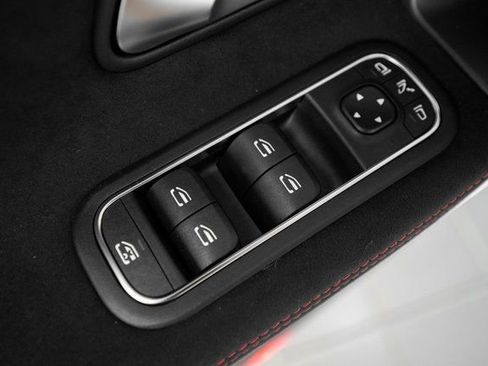 Certified 2025 Mercedes-Benz CLA 250 4MATIC image 14