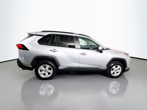 Certified 2021 Toyota RAV4 XLE w/ Convenience Package FWD image 8
