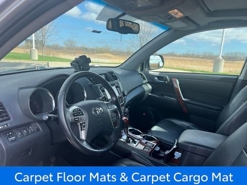 Used 2013 Toyota Highlander Limited image 11