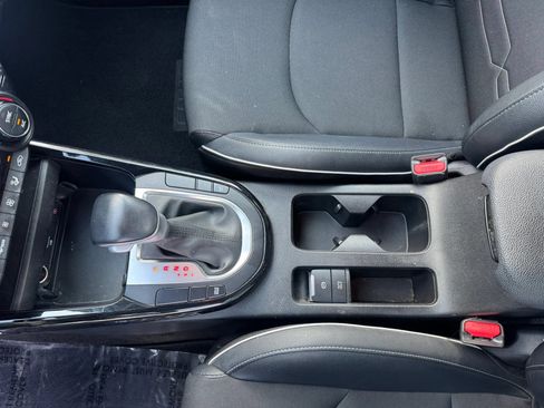 Used 2023 Kia Forte GT-Line w/ GT-Line Technology Package FWD image 18