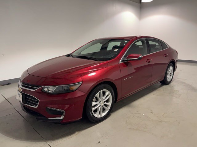 Used 2016 Chevrolet Malibu LT FWD image 3