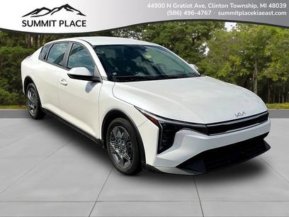 Certified 2025 Kia K4
