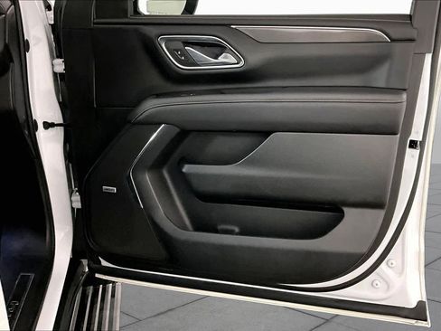 Certified 2023 GMC Yukon XL AT4 w/ AT4 Premium Package AWD/4WD image 22