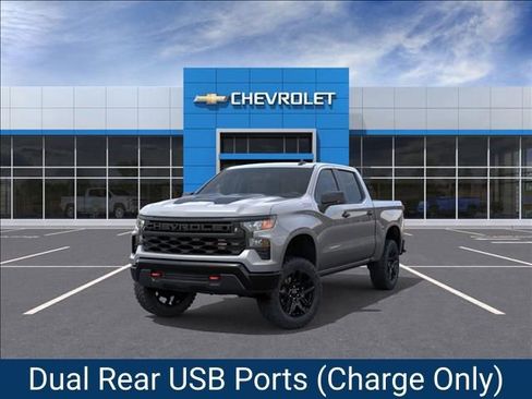 New 2026 Chevrolet Silverado 1500 Custom Trail Boss w/ LPO, Dark Essentials Package image 9