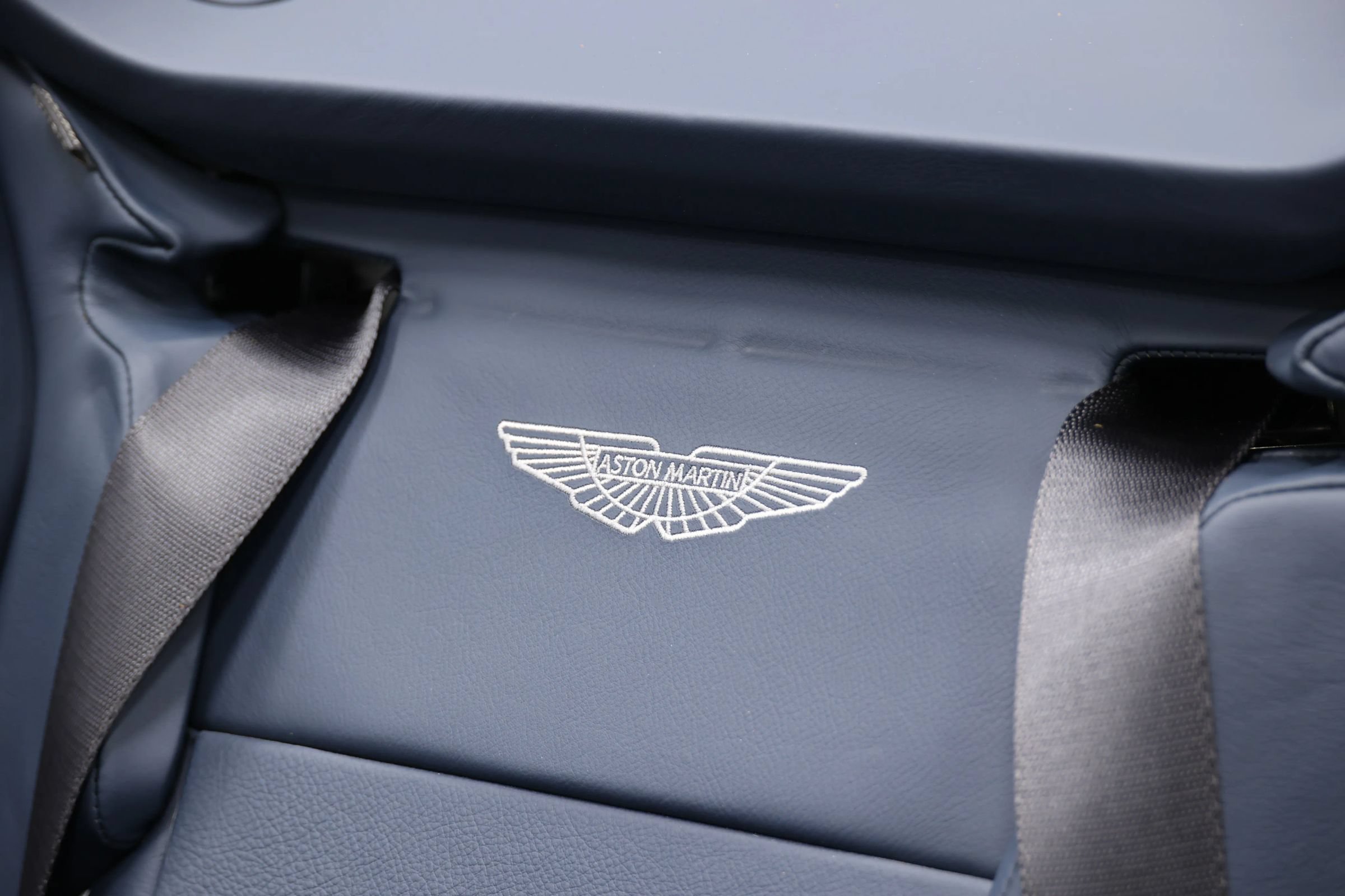 Used 2012 Aston Martin Virage Volante RWD image 48