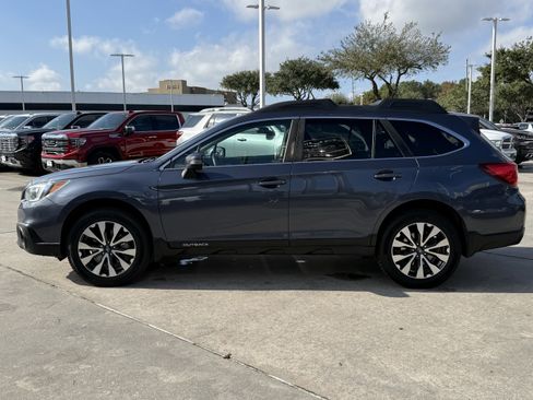 Used 2017 Subaru Outback 2.5i Limited image 8